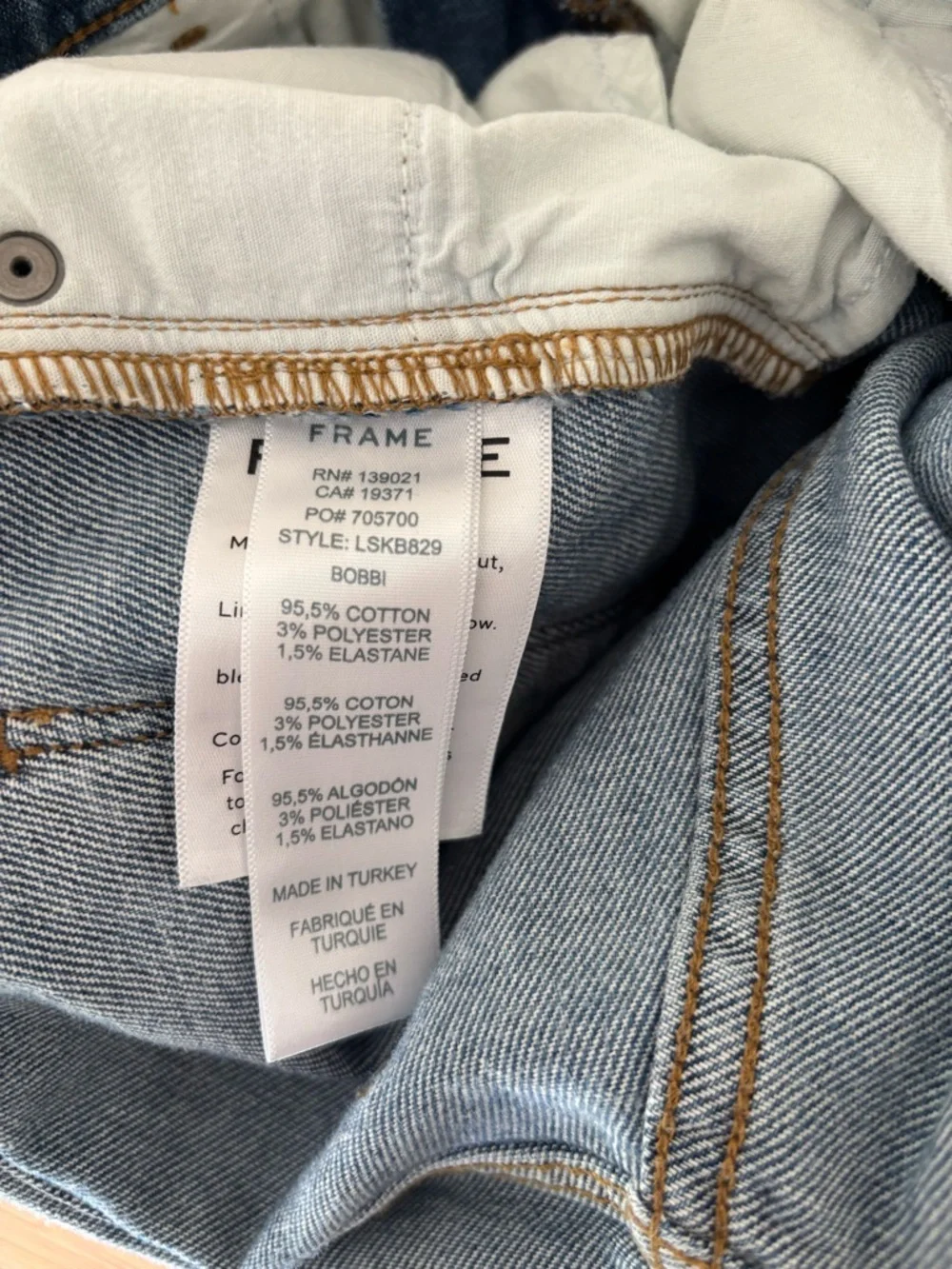 Frame Le Sylvie Kick Boot Jeans Bobbi Wash Cropped Denim Womens 29 light blue - Picture 5 of 9